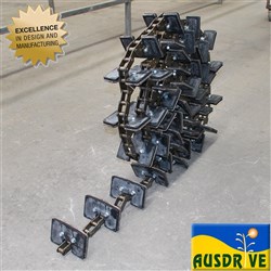 JOHN DEERE CLEAN GRAIN CHAIN